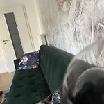 - Terrasse - A93 Anbindung - Netflix - Stadtnah Apartment