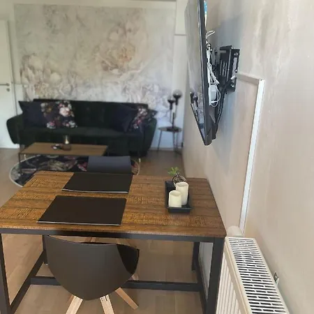 - Terrasse - A93 Anbindung - Netflix - Stadtnah 라플스돌프