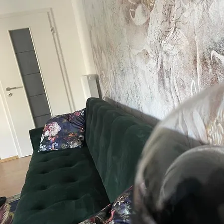 - Terrasse - A93 Anbindung - Netflix - Stadtnah 아파트